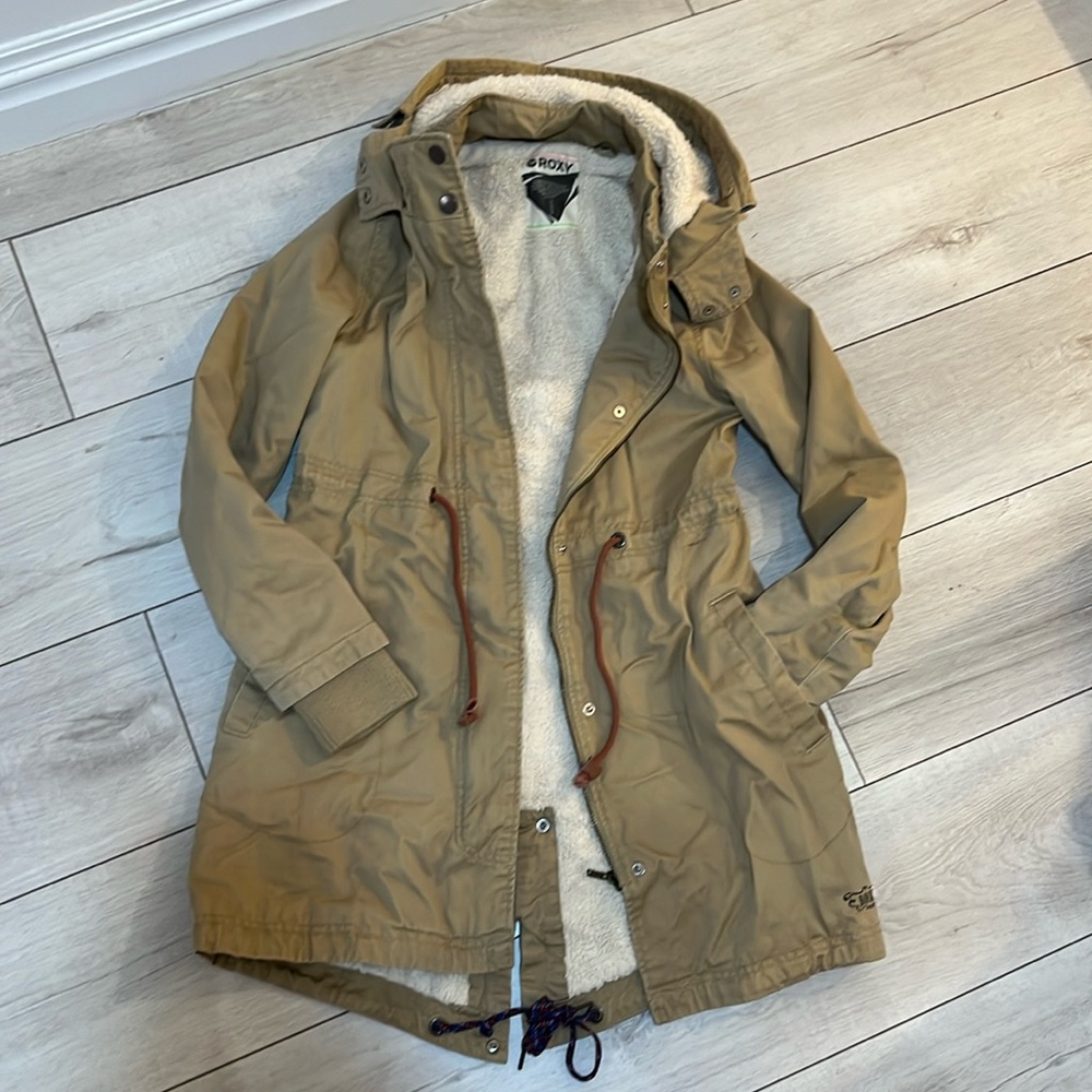 Roxy lined coat with hood| W size S|